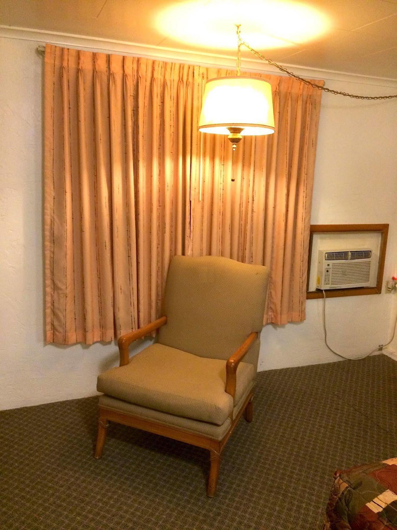 Connell Inn And Suites エクステリア 写真